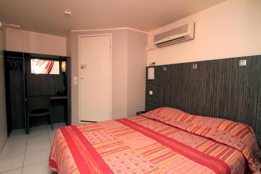 Fasthotel Toulon Cuers Exterior foto